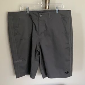 Adidas originals men’s gray shorts, size XL. Like new, never worn.